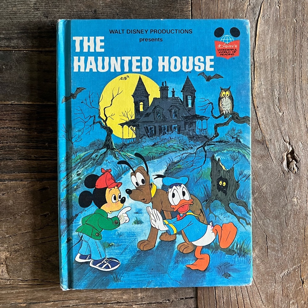 Walt Disney Productions Presents THE HAUNTED HOUSE Book
